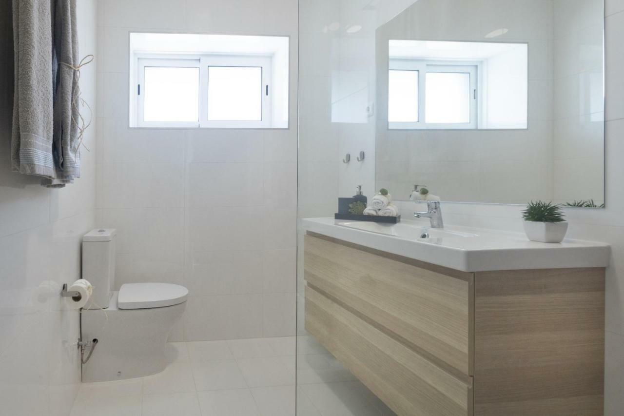 Buddies Charm Apt - Self Catering Aveiro Exteriör bild